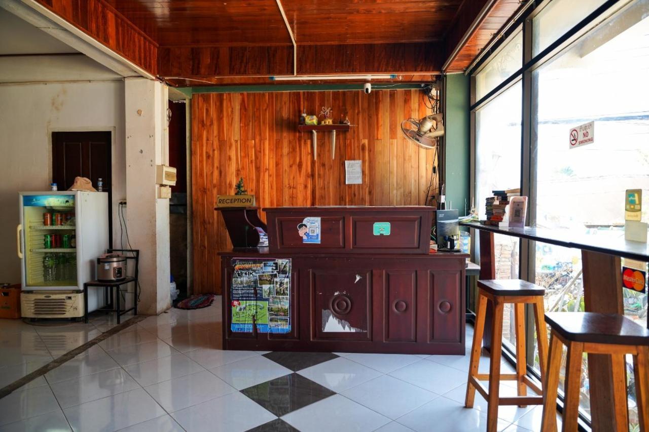 Bountang Riverside Hotel Vang Vieng Esterno foto