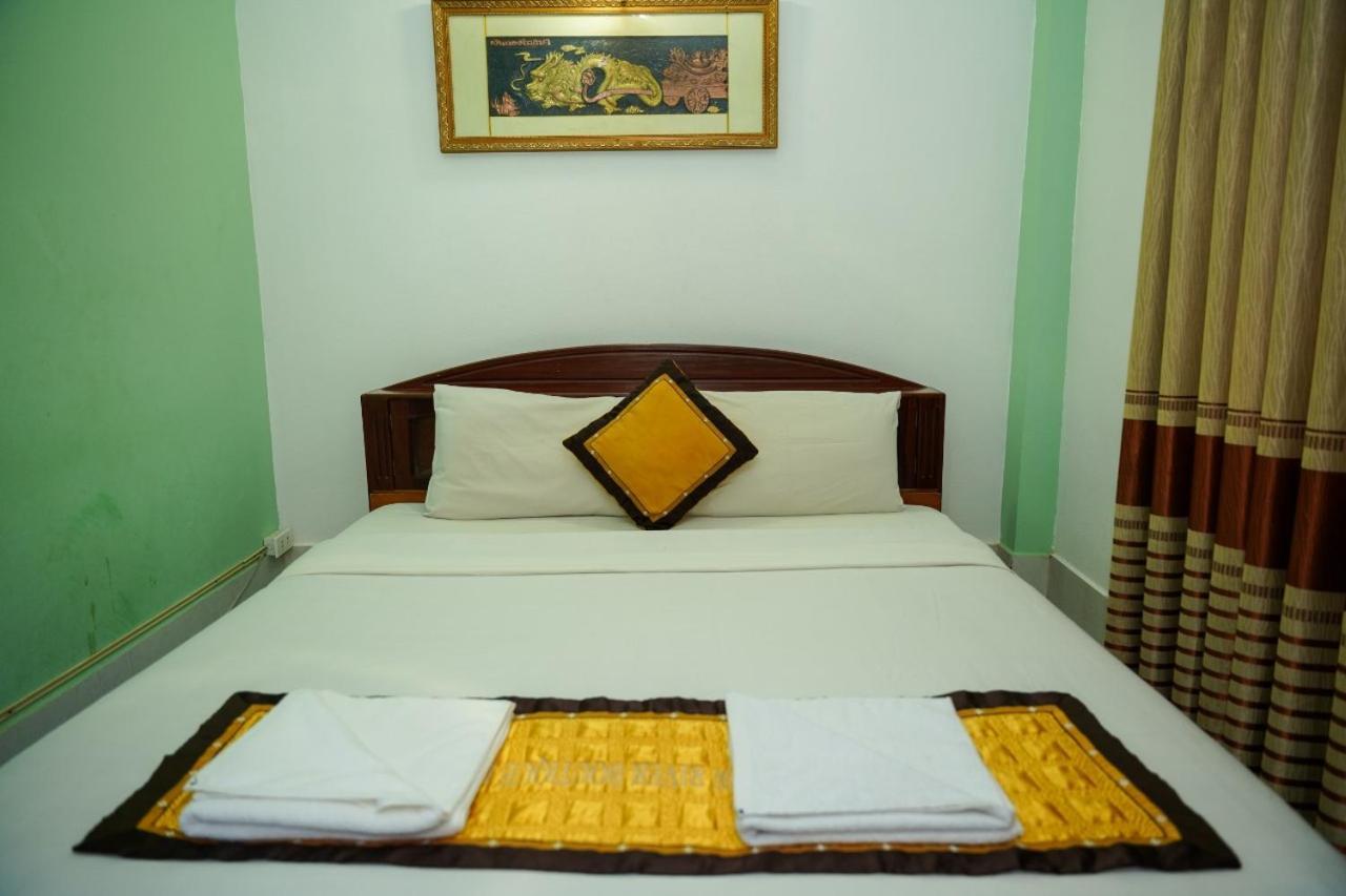 Bountang Riverside Hotel Vang Vieng Esterno foto